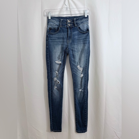 Kancan Mid Rise Skinny Distressed Jeans With A Double Button Closure Size 26 - Picture 2 of 11